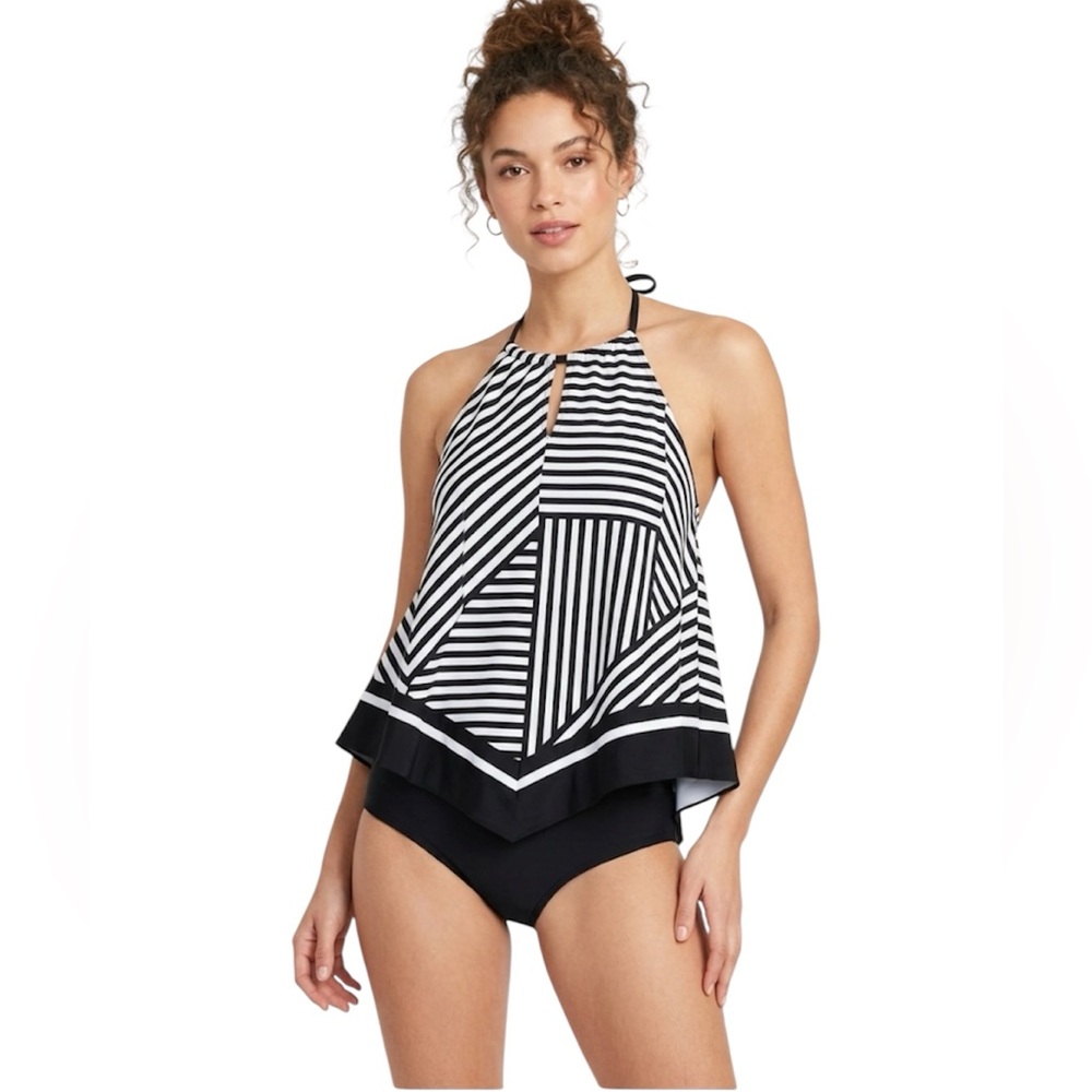 Kona Sol Black and White Striped Halter Top Size: XL